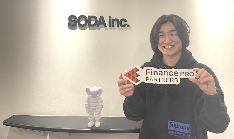 フリーランス活用で実現した管理部門の少数精鋭化