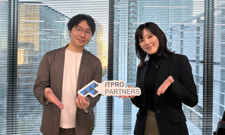 リソース不足を突破し、数万人規模の展示デモを成功させたフリーランス活用術